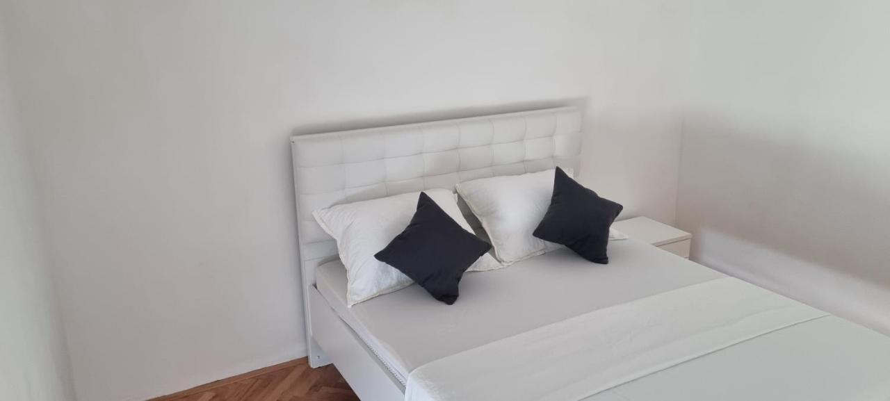 Ferienwohnung Apartman Maja Split Exterior foto